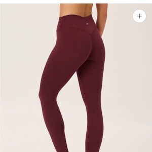 CSB - High-Rise Burgundy Leggings